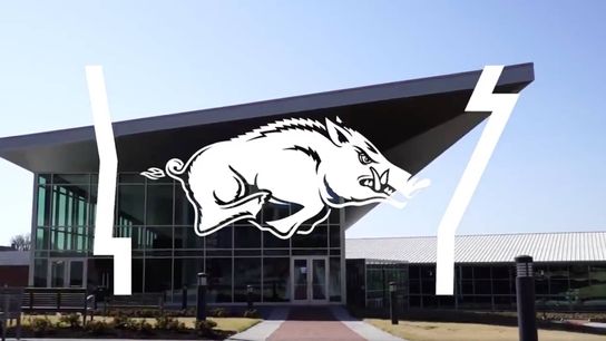 Video: Arkansas's facility really is one of the best kept secrets in college football (Featured)