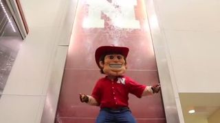 Watch the B1G mascots dancing parody of "Shake it Off" (video)