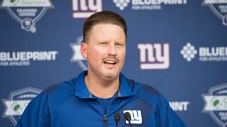 Ben McAdoo has the New York Giants "cross-coaching," and the players love it (Featured)