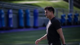 Holy Cross extends head coach Bob Chesney (Bob Chesney)