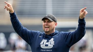 Auburn staffer leaving to become offensive coordinator at Northern Iowa (bodie reeder)