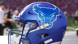 Sources: Buffalo closing in on hire of new head coach (Updated) (joe harasymiak)
