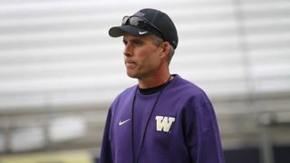 Chris Petersen opens up about why he left coaching: "I didn't have a great game plan for my life." (Boise State)