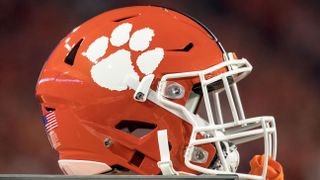 With nine assistants making $500K, Clemson now has college football's highest-paid staff (danny pearman)