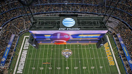 The 2019-20 bowl season is going to be long and weird (ESPN)