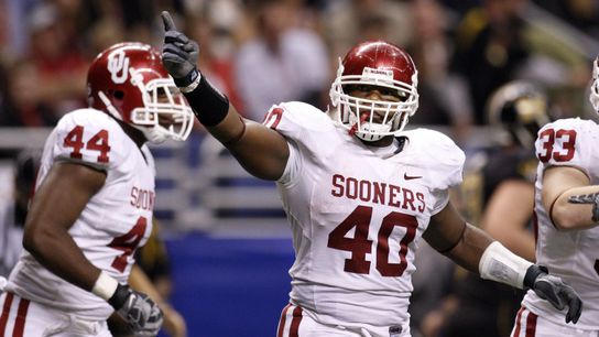 Oklahoma promotes former All-American linebacker to general manager (Brent Venables)