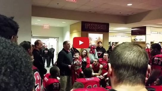 The father of a deceased Western Kentucky player gave the team an uplifting message (videos)