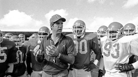 Five coaches named to College Football Hall of Fame ballot (College Football Hall of Fame)