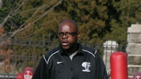 Sources: Sacred Heart elevating Edwards to full-time defensive coordinator role (Darin Edwards)