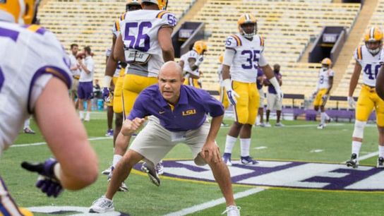 Aranda: There are two types of defenses - the 18th century British military, and the guerrilla-style attack (LSU)