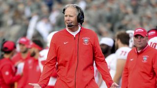 Bob Davie expressed a number of rather serious concerns with New Mexico administration before the season, report shares (Bob Davie)