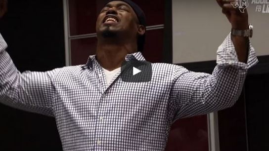 Video: Sumlin brings in former 9-time All Pro Brian Dawkins for the pre game speech (Texas A&M)