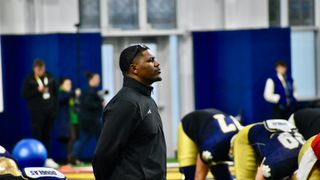 How Notre Dame's Deland McCullough uses a brilliant job board to maximize his RB group (Notre Dame)