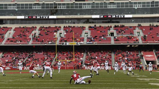 Report: Colleges looking into playing the "season" this Summer (Featured)