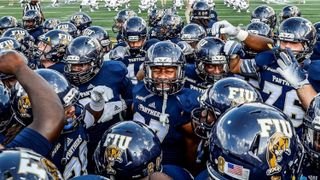 Sources: Mike MacIntyre set to add familiar face to first FIU coaching staff (Mike MacIntyre)