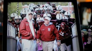 Video: The coach that every coach should be (high schools)