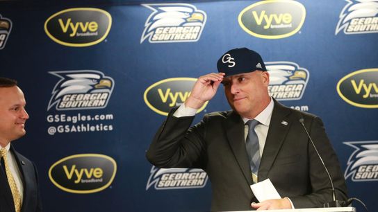 Sources: Georgia Southern moving to fill offensive line job (UAB)