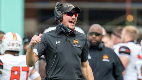 Fast-tracking success: Former dirt-track racer, NASCAR pit coach a rising college star