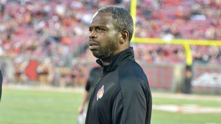 Report: Ten days ahead of opener, FCS coordinator reportedly leaving for FBS job (Houston)