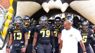Report: Grambling filling their offensive line job with Group of Five coach (Bryant Ross)