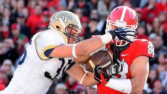 Photo: Georgia Tech trolls Georgia with its bowl rings (Georgia Tech)