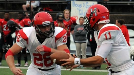 Video: D-III team pulls off the outside zone-reverse-flea flicker-360 for a TD (D-III)