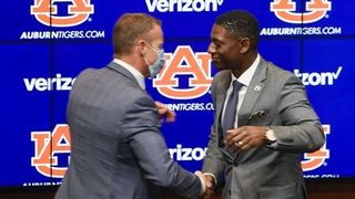 Sources: Auburn's coaching gain is SEC rival's loss (South Carolina)