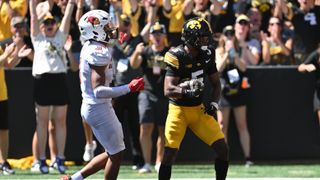 Yes, it is possible: Iowa puts up nearly 500 yards of offense in first game under new offensive coordinator (tim lester)