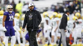 Former Pac-12 head coach joining Sean McVay's staff in LA (jimmy lake)