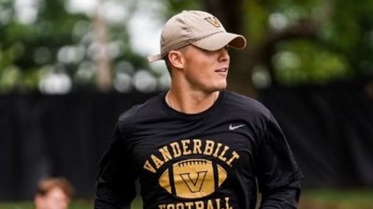 Vanderbilt promotes former Notre Dame linebacker (Jimmy Thompson)