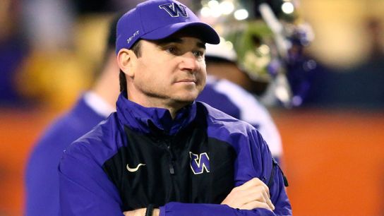 Washington offensive coordinator Jonathan Smith and Oregon State have agreed to deal (Oregon State)