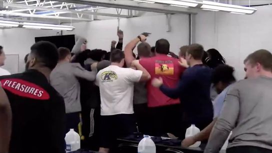 #ScholarshipAlert: Flashing a smile at Kent State (#scholarshipalert)