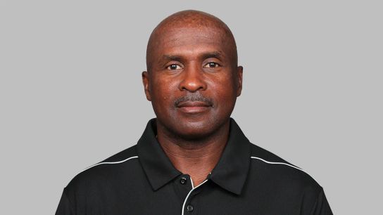 Report: Veteran Raiders' assistant is retiring