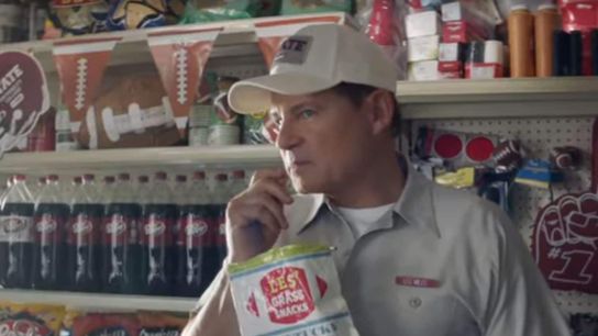 Video: Les Miles and two more college football icons appear in new Dr. Pepper commercial (Les Miles)