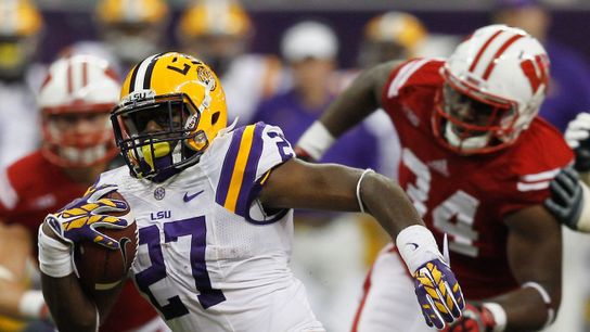 ESPN has set the schedule for the best opening weekend in college football history (Top)