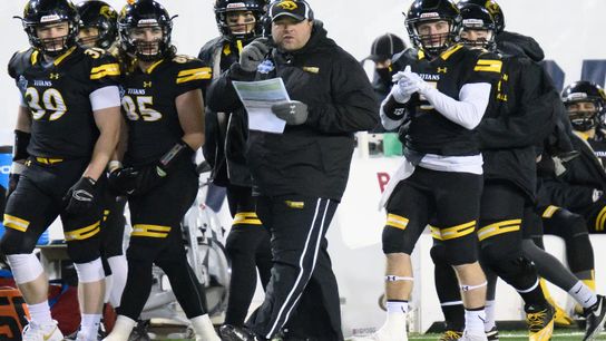 Source: UW-Stevens Point set to name one of small college football's top coordinators to head coaching role