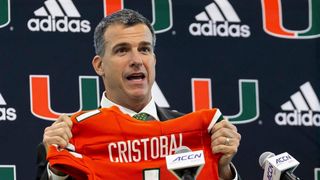 Sources: Miami landing former standout player for offensive assistant (Kevin Beard)