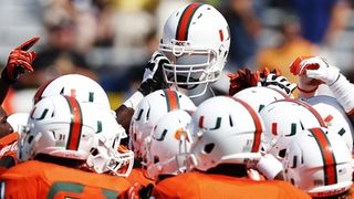 Schnellenberger continues to fight, has 'needed' procedure (Louisville)