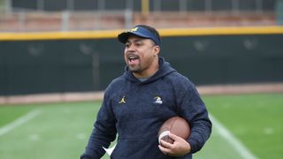 Mike Hart out at Michigan (Mike Hart)