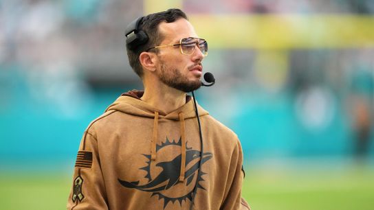 Mike McDaniel utilized Allen Iverson highlights to send a message on route running (Miami Dolphins)