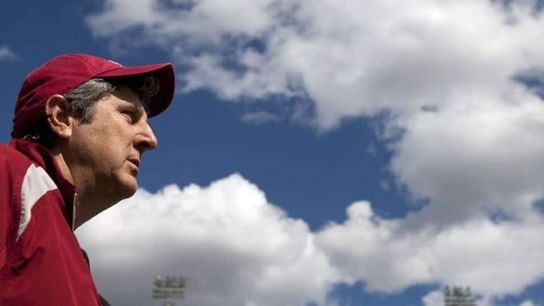 Mike Leach offers his thoughts on the best vacation destination, and a few other random topics (Featured)