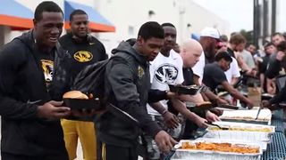 Video: Missouri details how they fuel players during a prolonged bowl trip (Missouri)