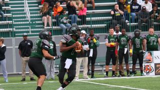 Video: This has to be the D-III play of the weekend (Kean University)