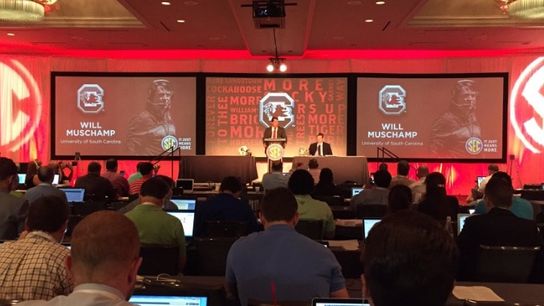 Video: Muschamp: "It's just a finger"