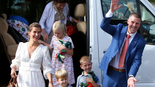 Preparing Florida to face Tennessee, Billy Napier hopes Vols fan family finds "soft spot for Gators"