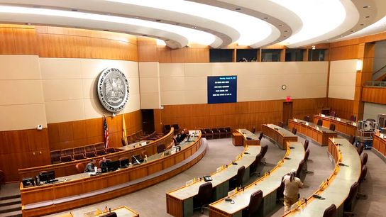 Senator introducing state bill that would provide bonuses to high school coaches
