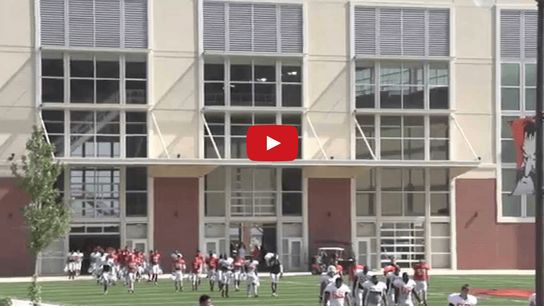 Video: Oklahoma State's new indoor is impressive (facilities)