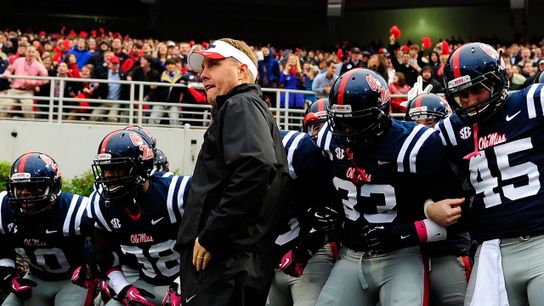 Photo: Check out the t-shirts that the Ole Miss defensive linemen are wearing