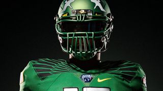 Oregon gets new helmet design and Apple Green and Gold unis for spring game (Featured)