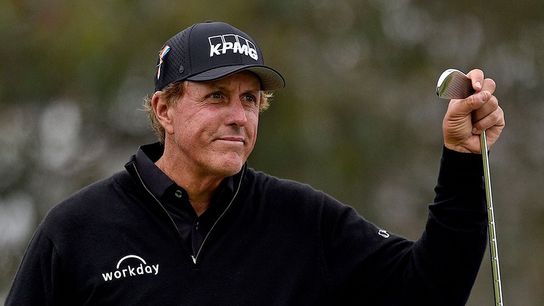 Phil Mickelson tells Deion Sanders why he's donating $500k to Jackson State (Jackson State)